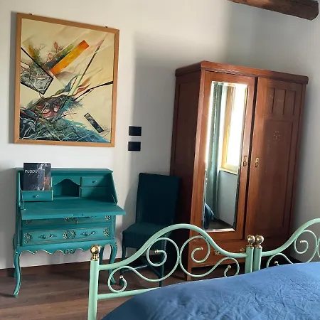 Ozium Bed & Breakfast *